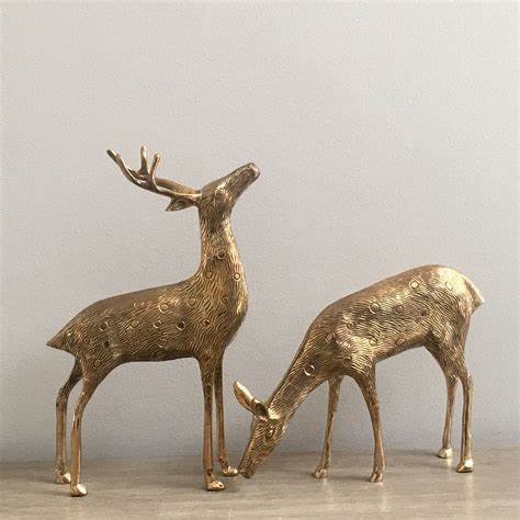 تولید مجسمه برنجی گوزن